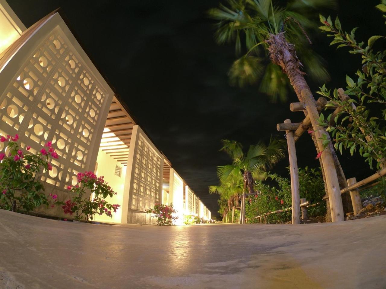 Day'S Beach Hotel Zuichou Miyakojima  المظهر الخارجي الصورة